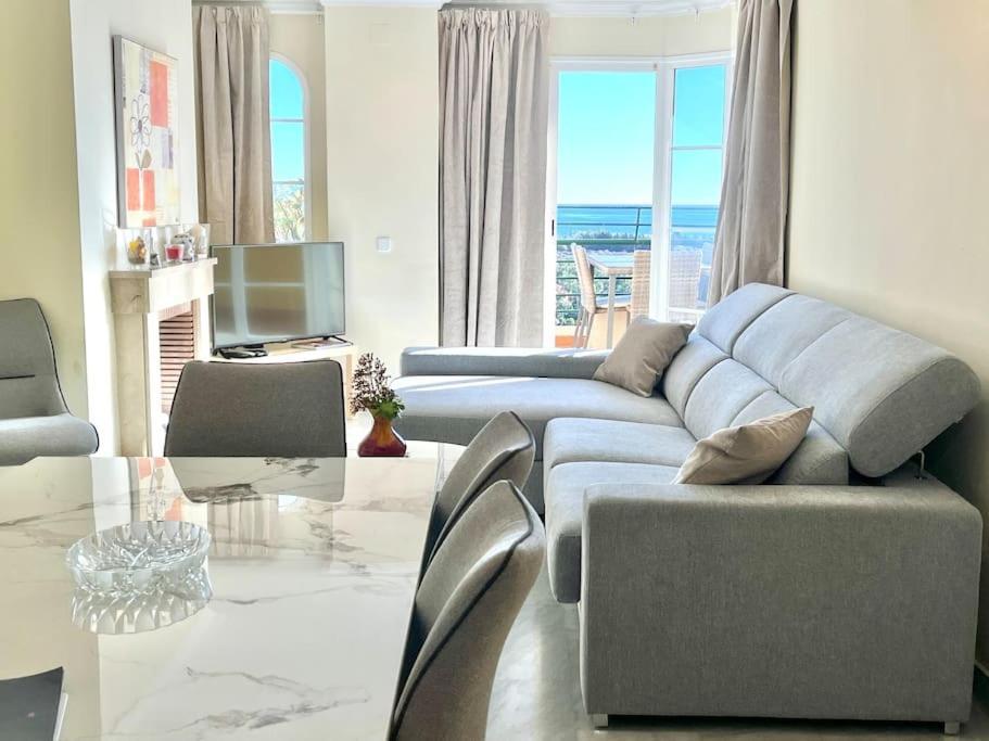 Panoramic Views 2 Bed Apartamento