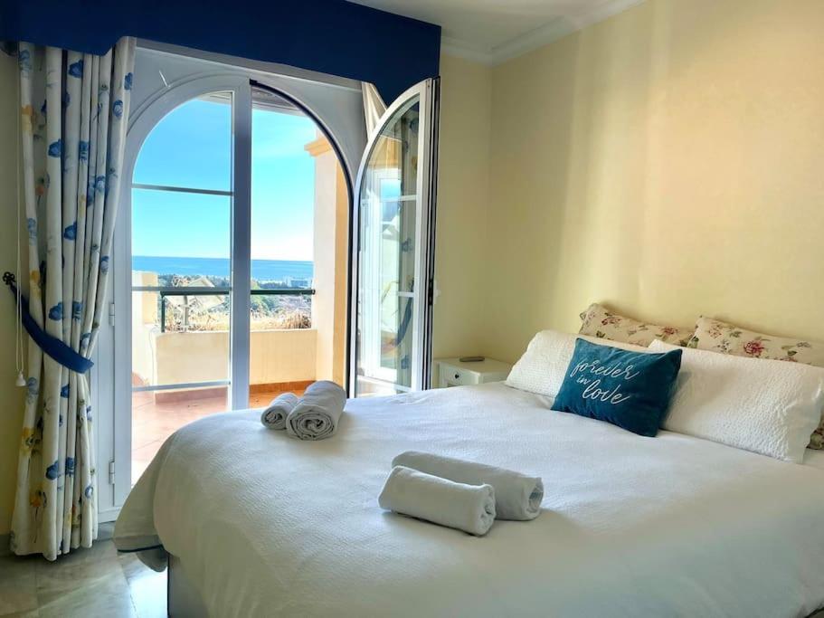 Panoramic Views 2 Bed Apartamento